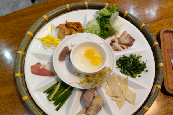 聚缘桥过桥米线加盟