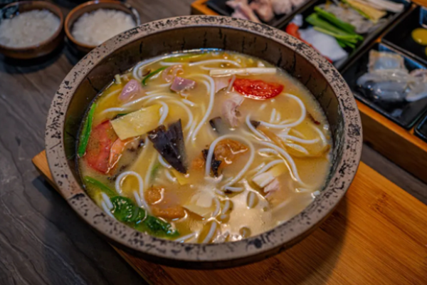 云水缘过桥米线加盟