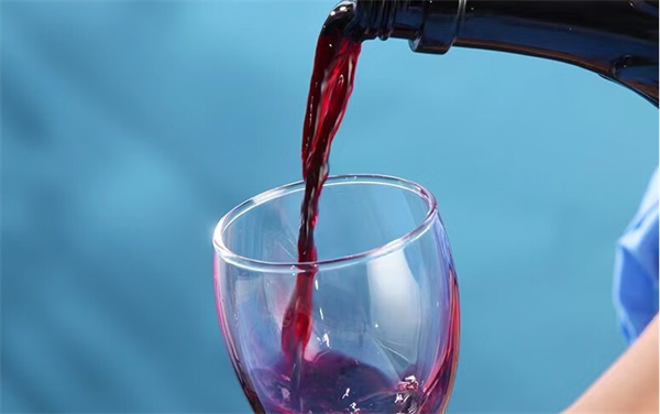 蓝俏蓝莓酒