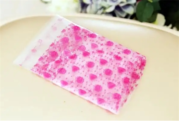 伊丽丝雅化妆品加盟