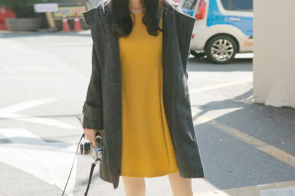 小镇姗姗女装加盟