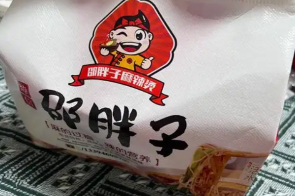 邵胖子麻辣烫加盟