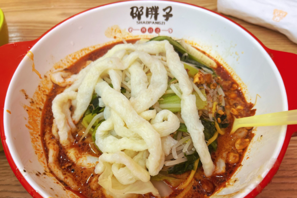 邵胖子麻辣烫加盟