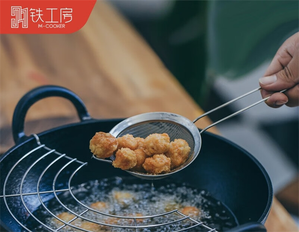 铁工房铁锅加盟