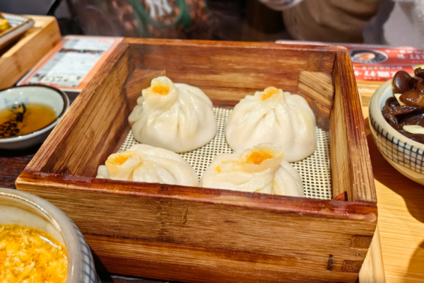 蟹满笼上海小笼加盟