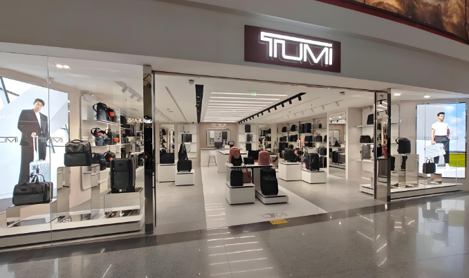 Tumi箱包
