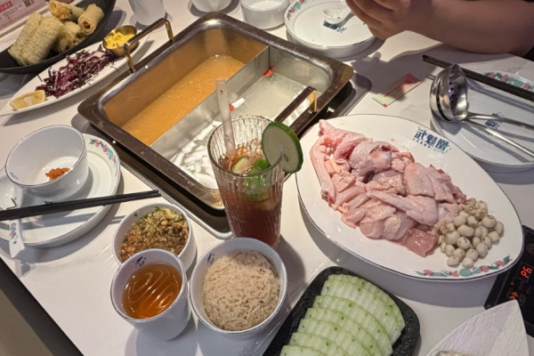 武魅凰蒸鸡火锅加盟