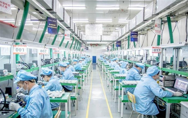 上海普工工资最高的厂是哪一个？上海招工包吃住8000夫妻宿舍？