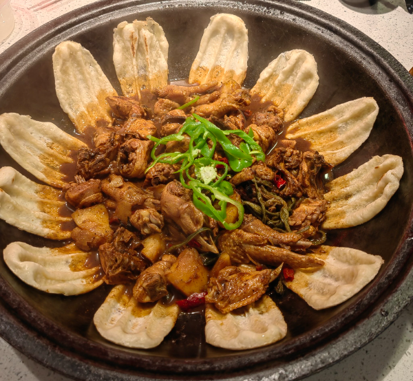 上海开开家地锅鸡要投资多少店？深度解析成本与回报