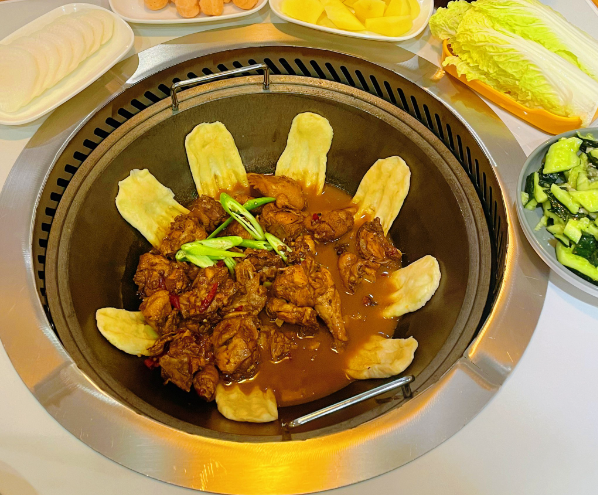 上海开开家地锅鸡要投资多少店？深度解析成本与回报