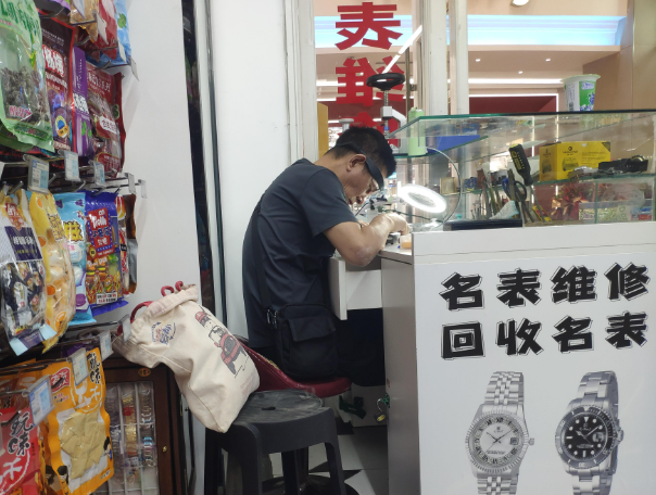 上海能做的小生意？在城市烟火中掘金的生存智慧
