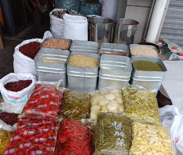 上海开上海食材批发市场店要多少钱？核心成本构成