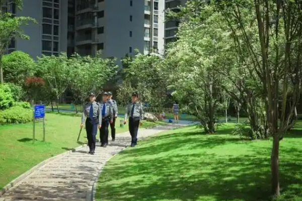 上海城市物业店要多少钱？揭秘行业真实盈利密码