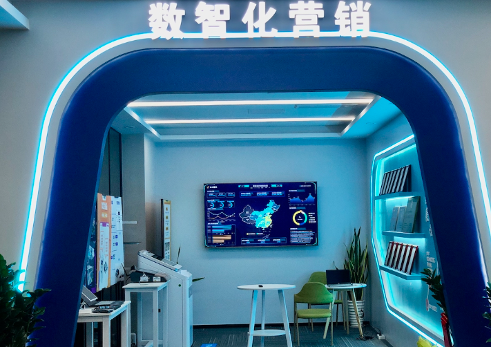 上海开上海智能公司店挣钱吗？深度剖析市场潜力与盈利逻辑