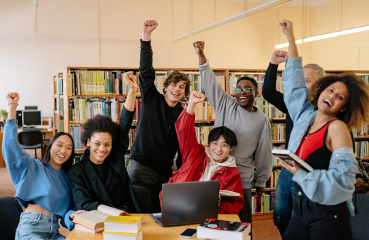 留学生上海创业补贴政策2025，上海留学回国人员创业政策