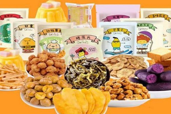 进口零食店赚钱吗？开个什么小店?开进口零食店好赚钱？
