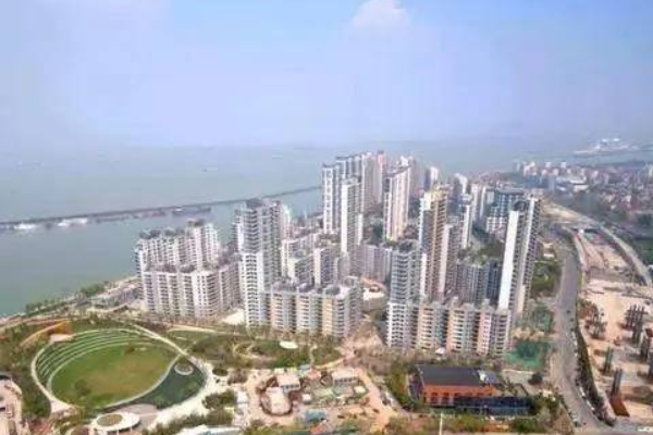 上海开一个度假山庄多少钱？上海一家度假村多少钱？