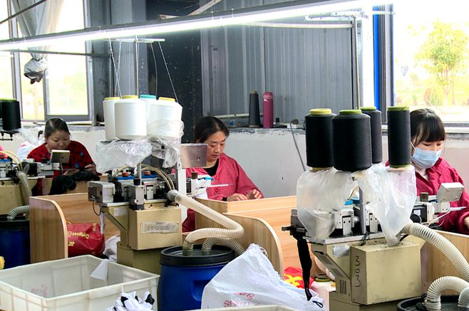 上海开丝袜加工厂投资多少钱？运营成本分析