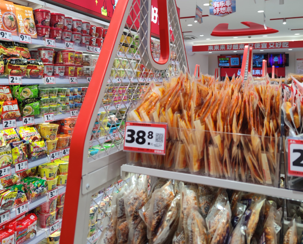上海开上海零食加盟品牌店要多少钱？从选址到运营的全成本解析