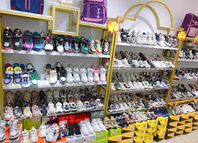 上海开一家童鞋店大概投资多少？市场投资潜力解析