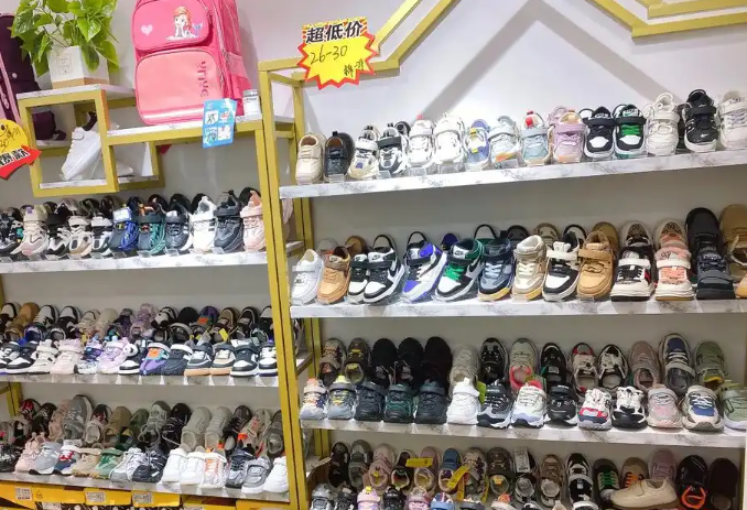 上海开一家童鞋店大概投资多少？市场投资潜力解析
