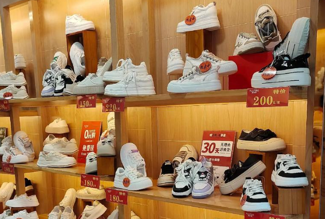 上海开个小的鞋店得投资多少钱？全流程成本解析