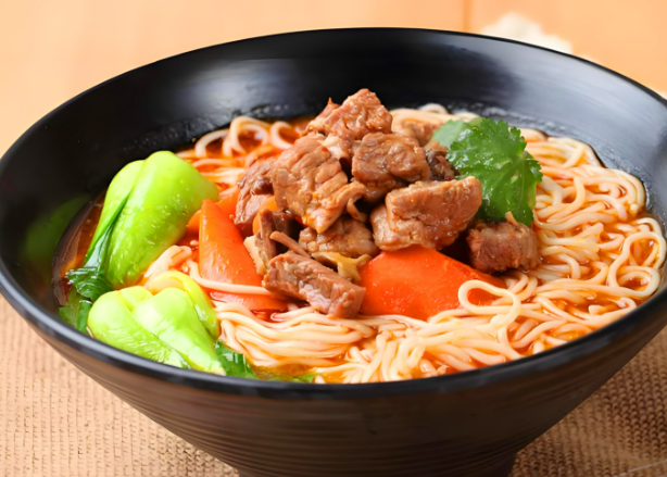 上海开家牛肉面投资多少？从成本到盈利的全流程解析