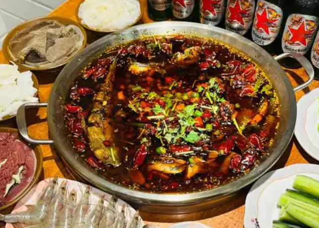 上海开个鱼火锅投资多少钱店铺？核心成本构成