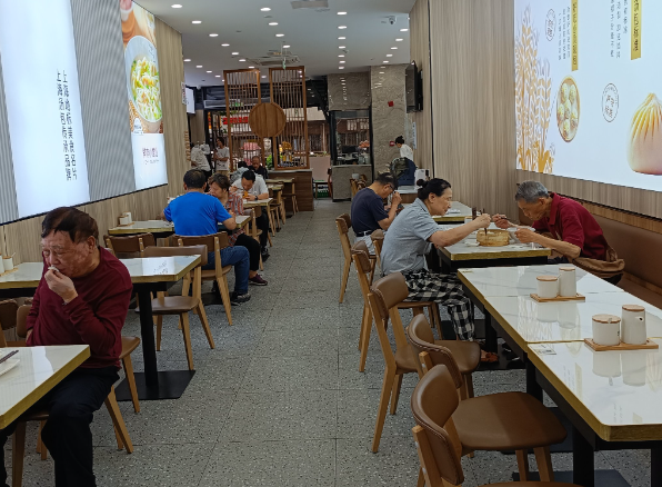 上海开一个便当店要投资多少？全流程成本拆解与实战策略