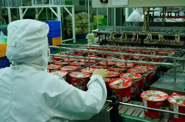 上海开一家方便面厂得多少钱投资？全方位成本分析