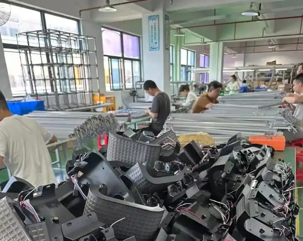 上海开个led灯厂大概投资多少？上海开设LED灯厂投资分析