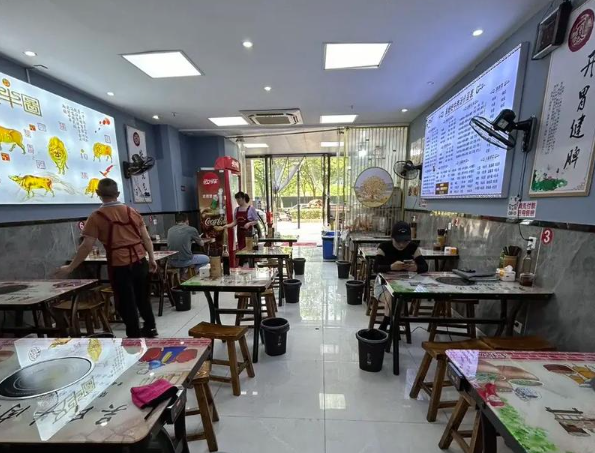 在上海开小吃店要投资多少钱呢？上海开小吃店投资全解析
