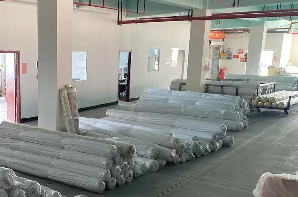 上海开个墙纸店投资多少店好？上海开墙纸店投资指南