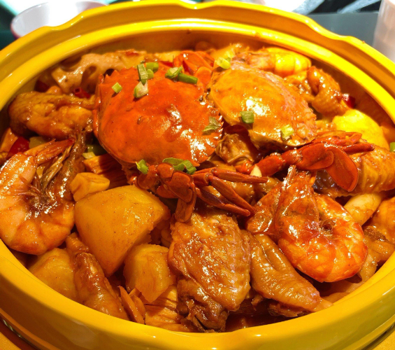 上海肉蟹煲投资一家店需要多少钱？上海肉蟹煲投资成本全解析