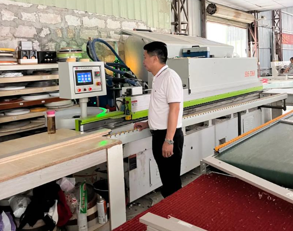 上海开个小型衣柜厂需投资多少钱？上海开设小型衣柜厂投资指南