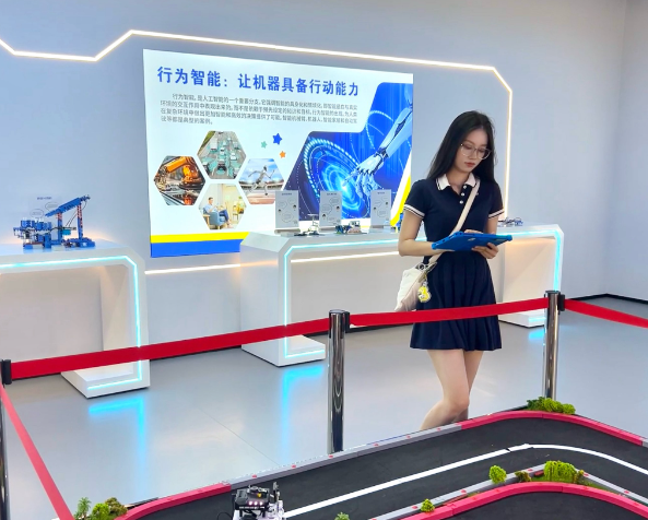 上海开上海ai培训机构投资需要多少钱？投资成本全解析