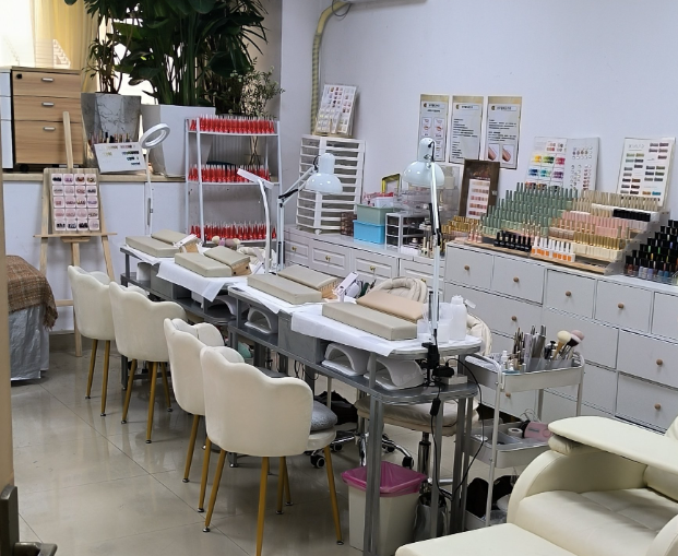 上海美甲店投资需要多少钱？解析上海美甲店的投资逻辑