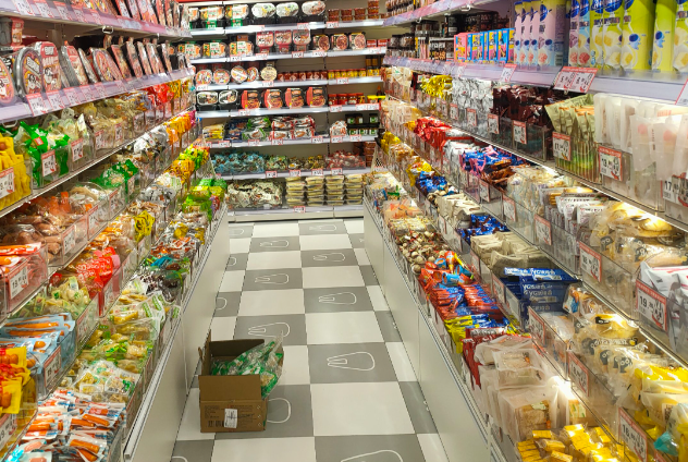 上海开上海零食加盟品牌店需要多少钱？从选址到运营的实战指南
