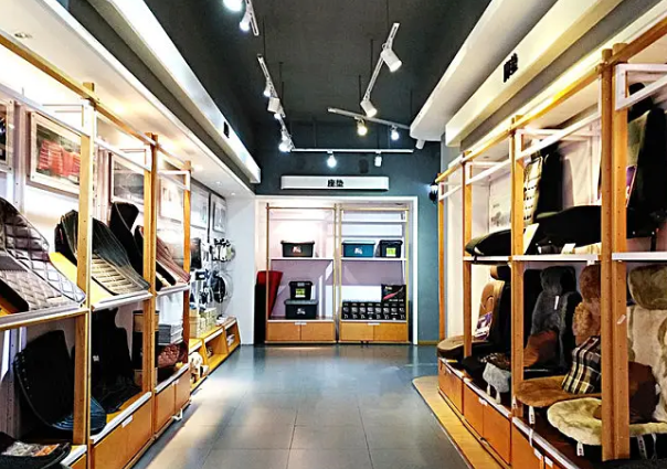 上海汽车饰品店投资多少？投资成本解析