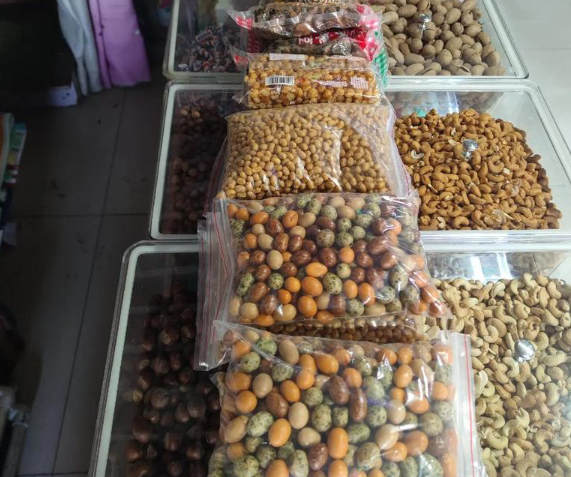 上海开品牌炒货店店铺要多少钱？全流程成本解析