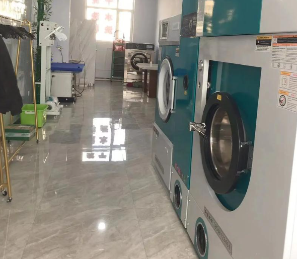 上海小型干洗店得需要投资多少？投资成本全解析