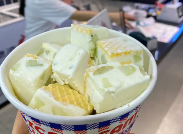 上海炒酸奶开店投资多少钱？上海炒酸奶开店投资全解析