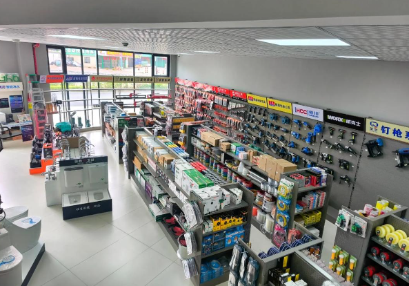 上海开一家五金建材店需要投资多少钱