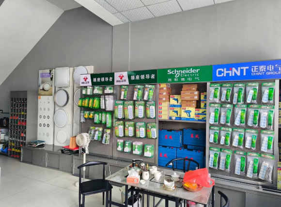 上海开一家五金建材店需要投资多少钱