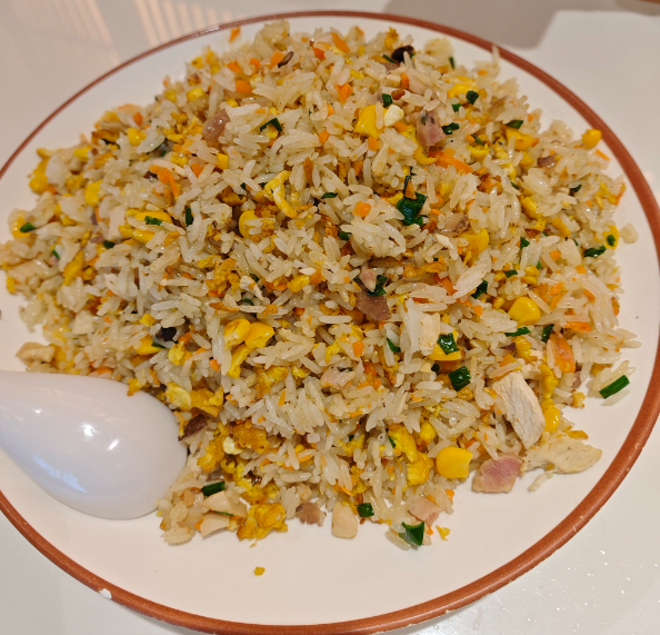 上海炒饭店投资多少钱？上海炒饭店投资成本全解析