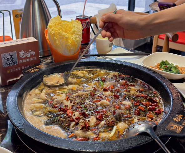 上海开个鱼火锅投资多少钱？从选址到盈利的全流程解析