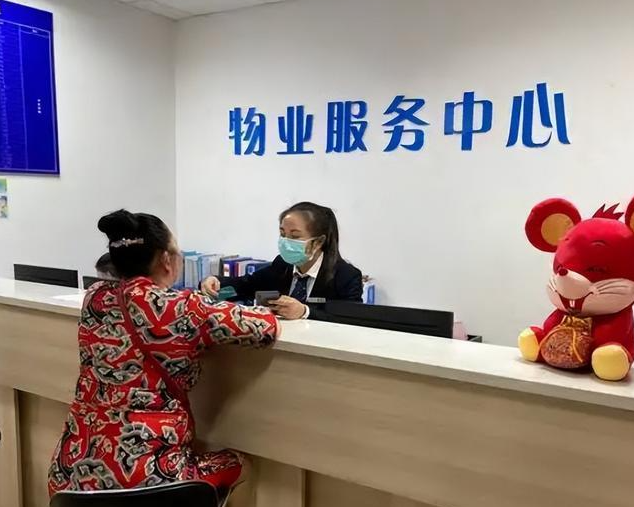 上海开物业公司挣钱吗？投资成本分析