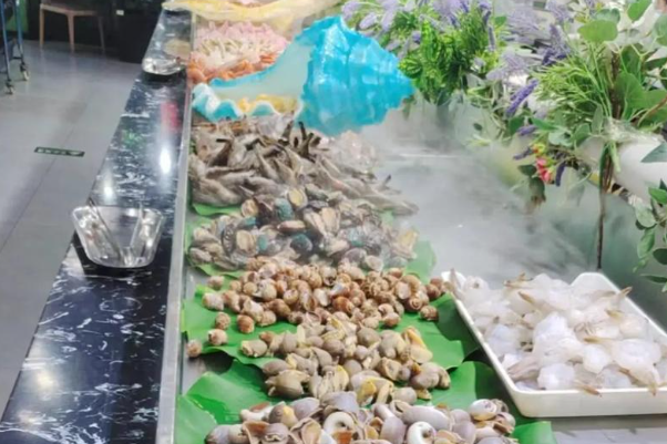 开一家自助海鲜店大概投资多少钱？核心成本构成