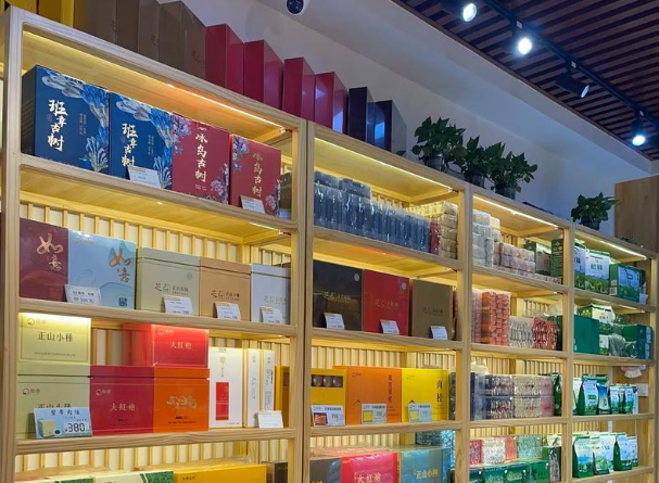 上海烟酒店投资多少钱？上海烟酒店投资全解析