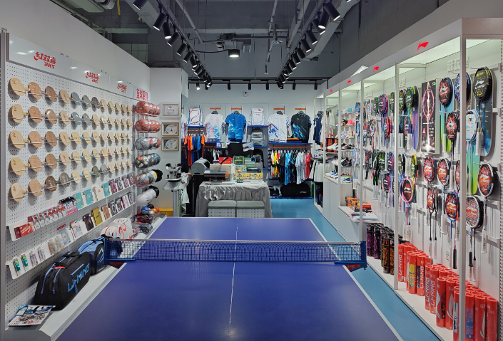 开一家运动装备店要投资多少钱？全流程成本解析